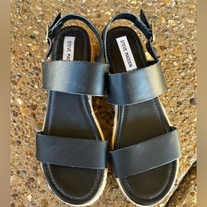 Steve Madden Women's Catia Wedge Sandal size 9